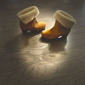 UGG Lynnea Fold Over Brown Leather Shearling Cuff Clog Boot